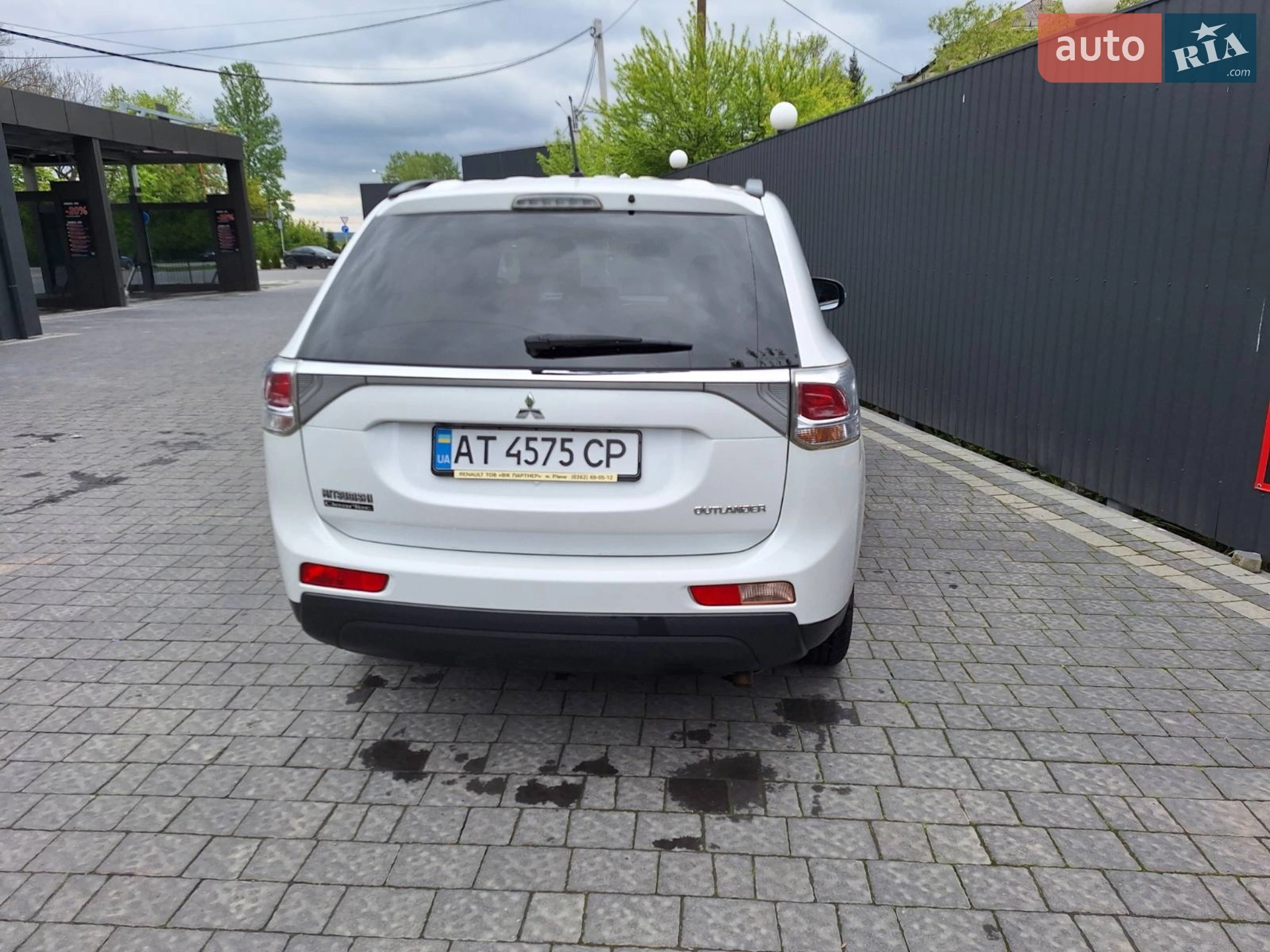 2013 Mitsubishi Outlander - мініатюра 4