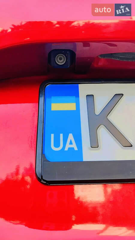 Внедорожник / Кроссовер Mitsubishi Outlander 2017 в Киеве