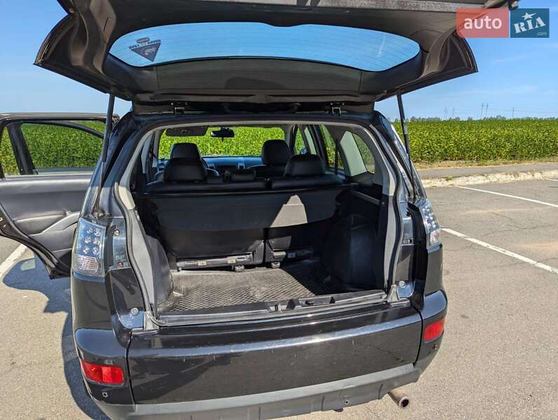 Внедорожник / Кроссовер Mitsubishi Outlander 2007 в Конотопе