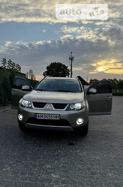 Внедорожник / Кроссовер Mitsubishi Outlander 2008 в Коростышеве