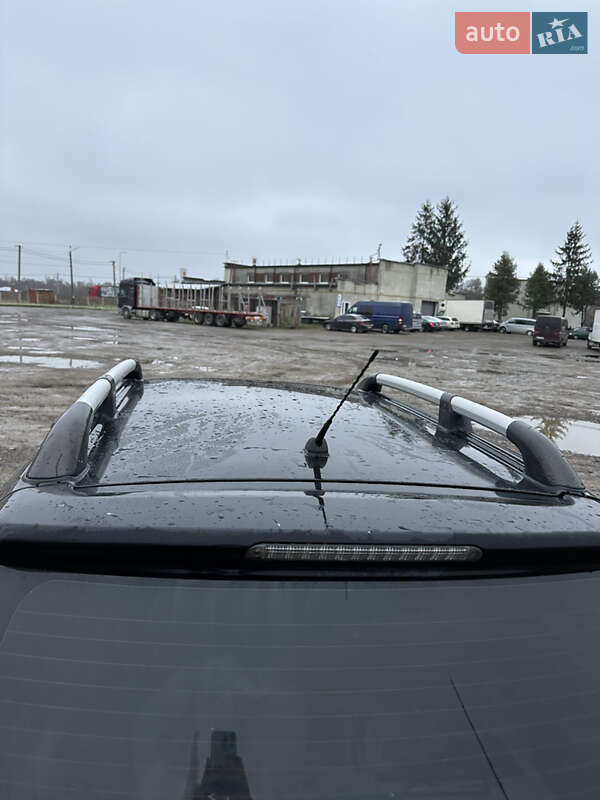 Внедорожник / Кроссовер Mitsubishi Outlander 2005 в Сколе