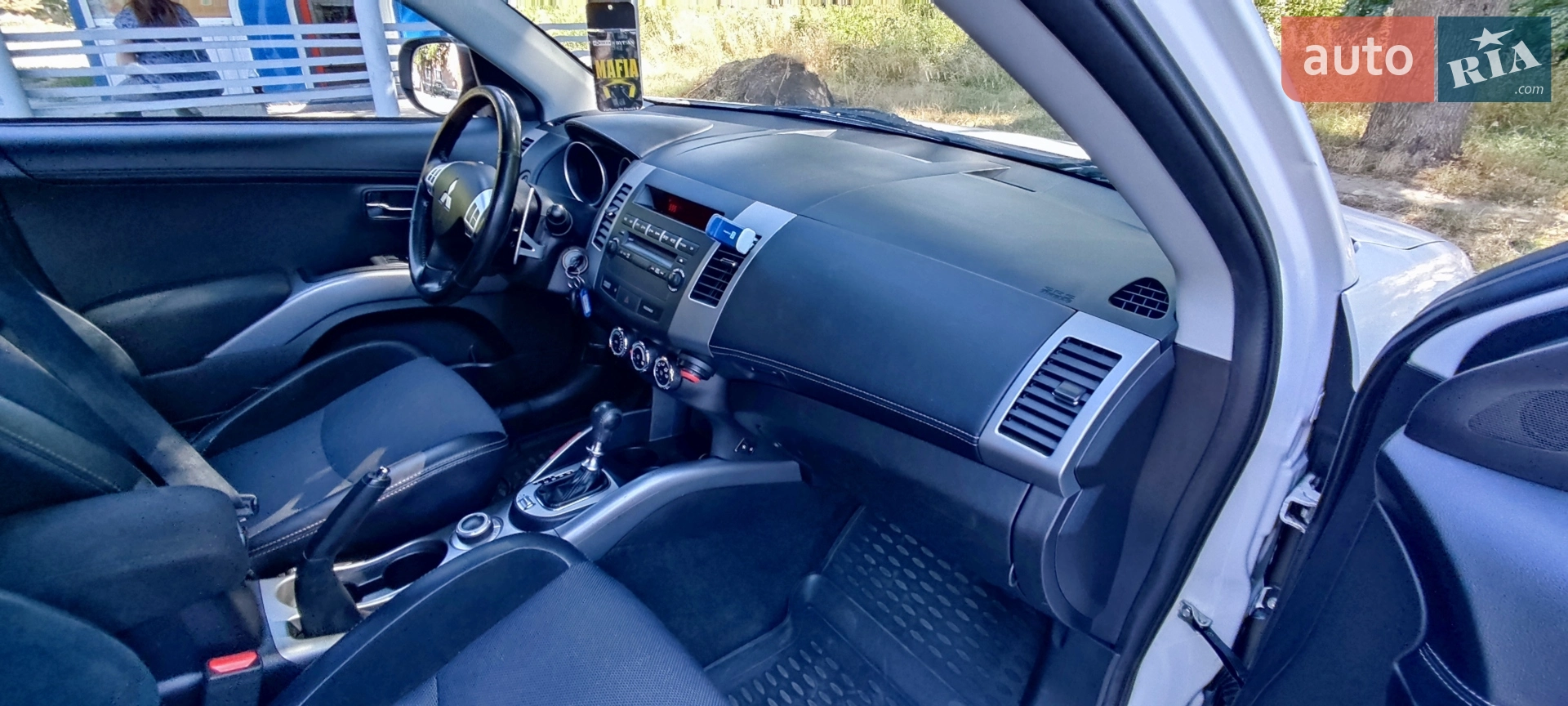 2011 Mitsubishi Outlander - мініатюра 15