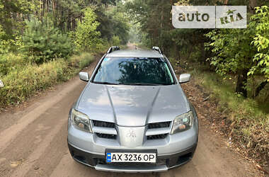 Внедорожник / Кроссовер Mitsubishi Outlander 2006 в Богодухове