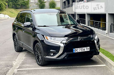 Mitsubishi Outlander 2019