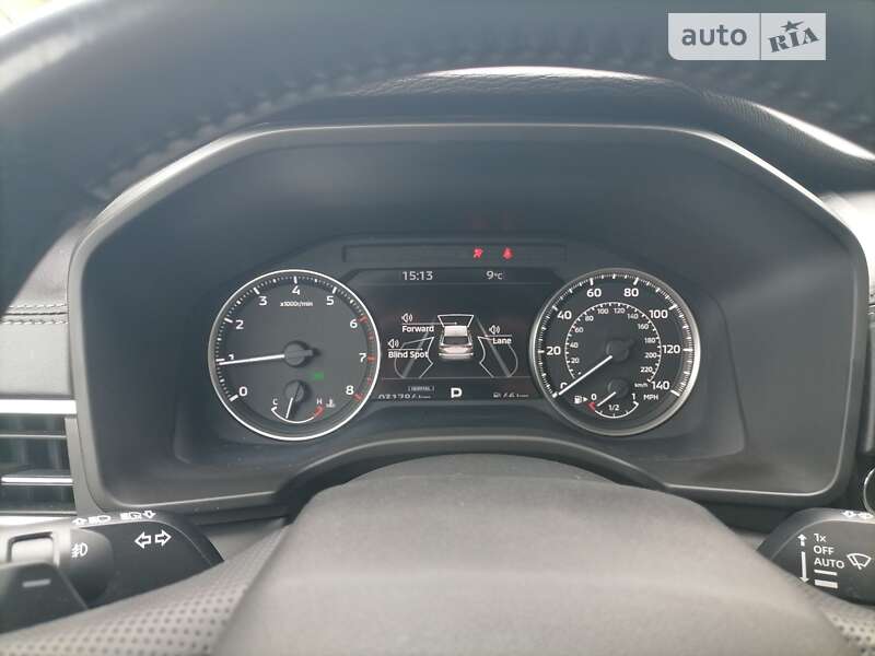 Внедорожник / Кроссовер Mitsubishi Outlander 2021 в Киеве