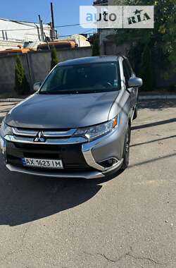 Mitsubishi Outlander 2017