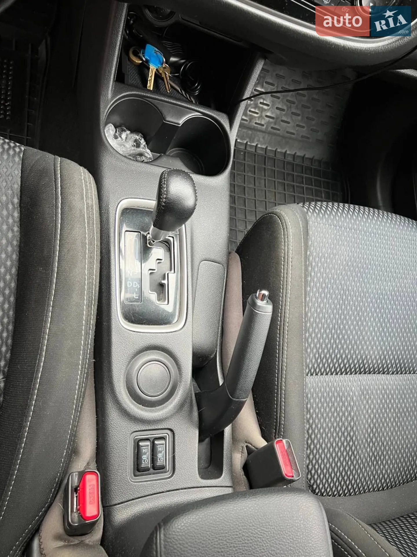 2015 Mitsubishi Outlander - мініатюра 21