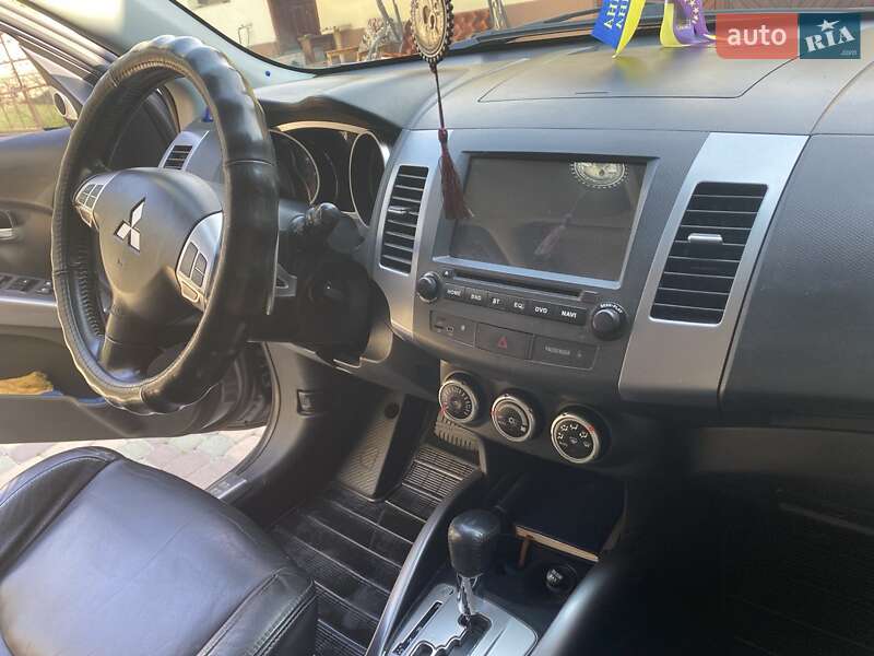 Внедорожник / Кроссовер Mitsubishi Outlander 2008 в Тернополе