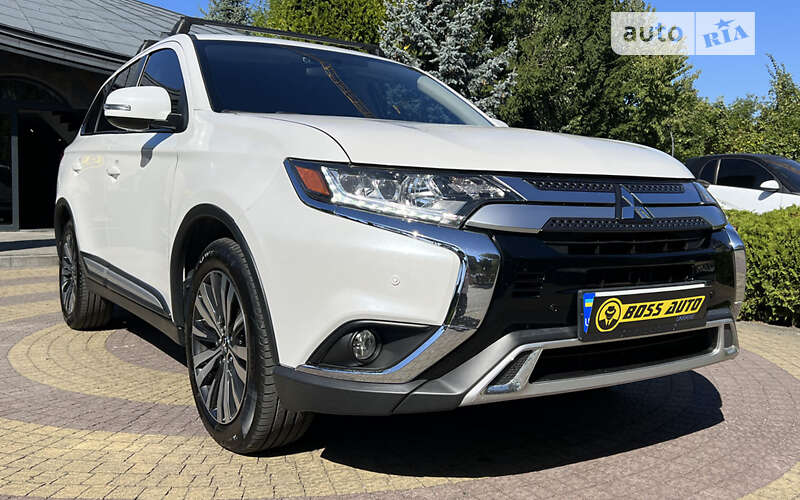 Mitsubishi Outlander 2018