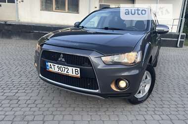 Позашляховик / Кросовер Mitsubishi Outlander 2010 в Івано-Франківську