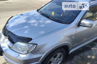 Внедорожник / Кроссовер Mitsubishi Outlander 2006 в Харькове