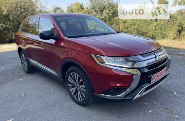 Позашляховик / Кросовер Mitsubishi Outlander 2019 в Білій Церкві