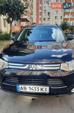 Mitsubishi Outlander 2012