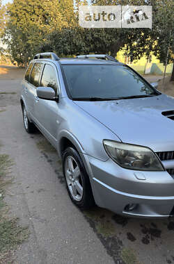 Внедорожник / Кроссовер Mitsubishi Outlander 2005 в Полтаве