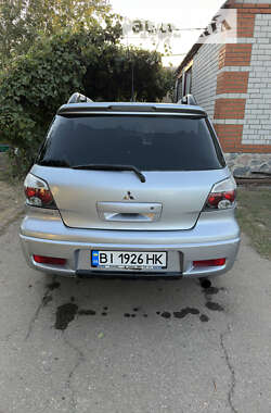 Внедорожник / Кроссовер Mitsubishi Outlander 2005 в Полтаве