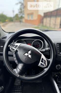 Внедорожник / Кроссовер Mitsubishi Outlander 2008 в Смеле