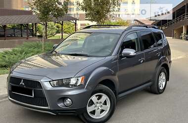 Внедорожник / Кроссовер Mitsubishi Outlander 2012 в Одессе