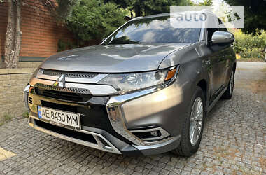 Внедорожник / Кроссовер Mitsubishi Outlander 2019 в Днепре