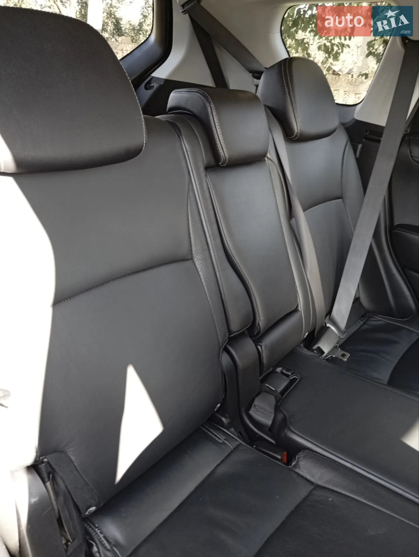 2010 Mitsubishi Outlander - мініатюра 15