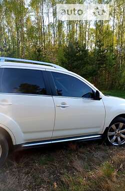 Внедорожник / Кроссовер Mitsubishi Outlander 2010 в Славуте