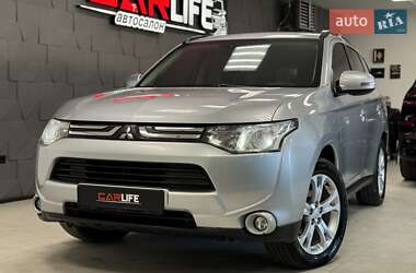 Внедорожник / Кроссовер Mitsubishi Outlander 2012 в Тернополе