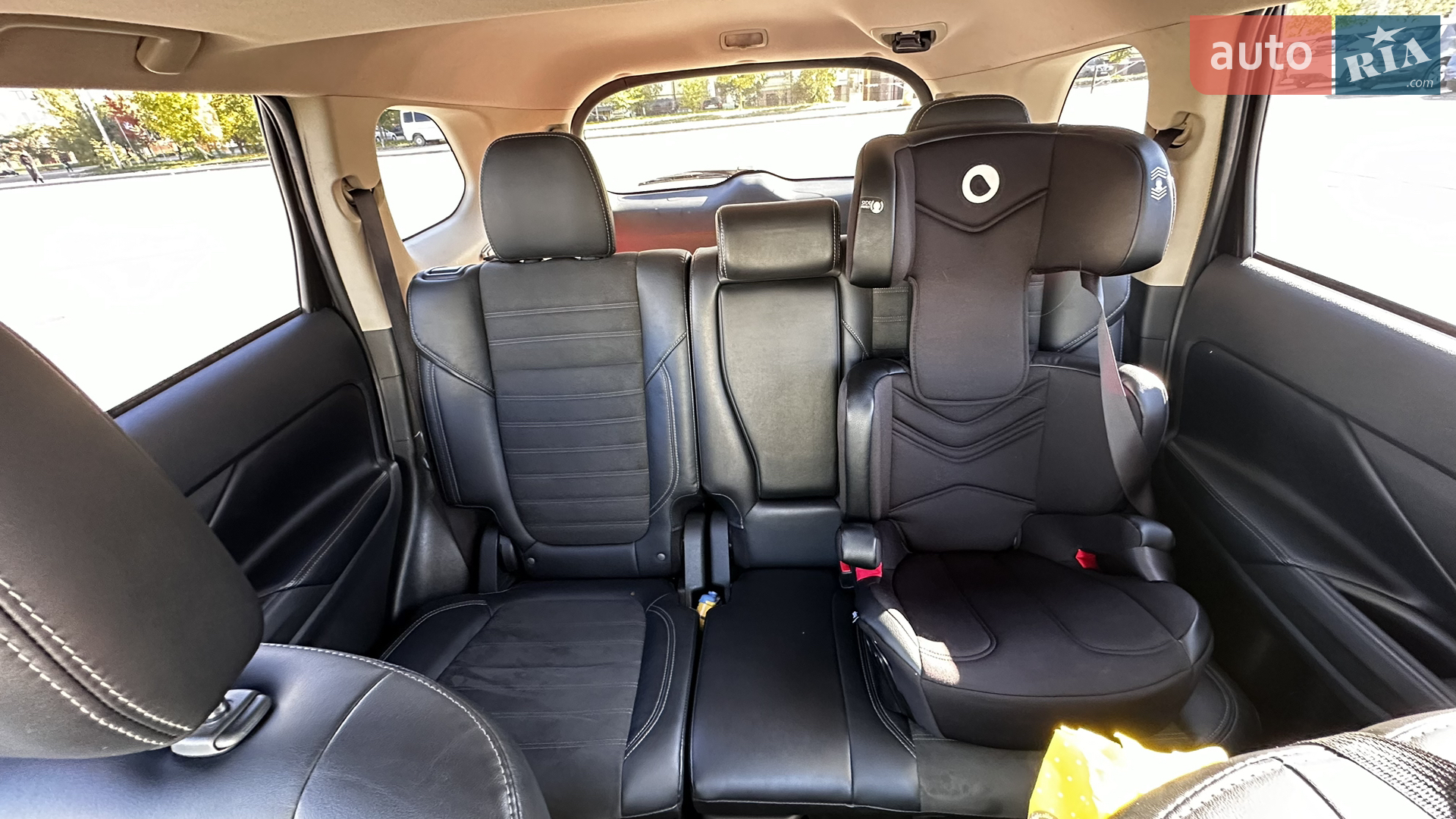 2019 Mitsubishi Outlander - мініатюра 4