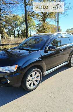 Mitsubishi Outlander 2010