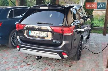 Mitsubishi Outlander 2017