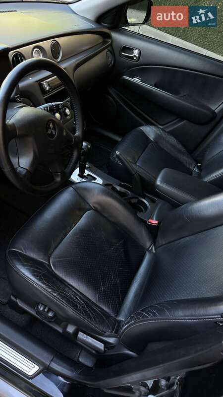 Позашляховик / Кросовер Mitsubishi Outlander 2006 в Одесі