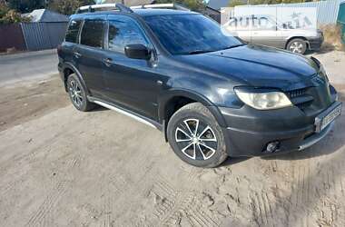 Внедорожник / Кроссовер Mitsubishi Outlander 2005 в Харькове