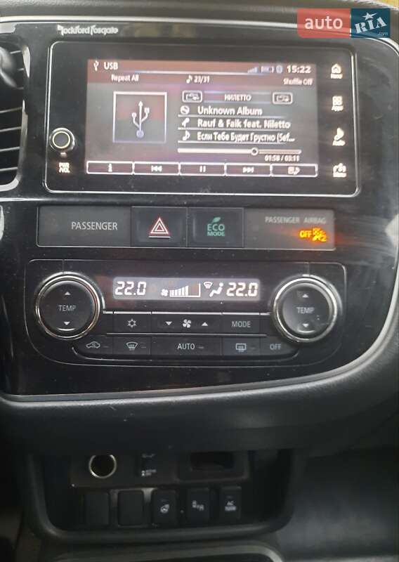 Внедорожник / Кроссовер Mitsubishi Outlander 2018 в Ужгороде