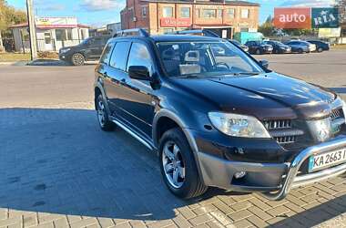 Внедорожник / Кроссовер Mitsubishi Outlander 2004 в Полтаве