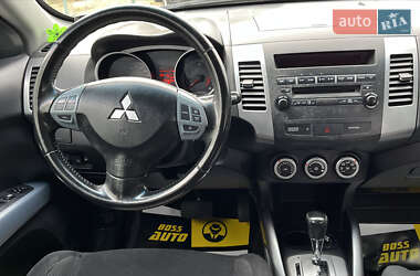 Внедорожник / Кроссовер Mitsubishi Outlander 2008 в 