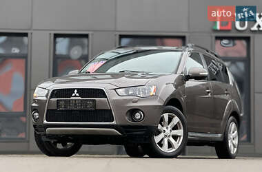 Позашляховик / Кросовер Mitsubishi Outlander 2011 в Трускавці