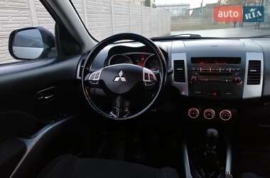 Внедорожник / Кроссовер Mitsubishi Outlander 2009 в Ровно