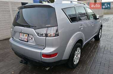 Внедорожник / Кроссовер Mitsubishi Outlander 2009 в Ровно