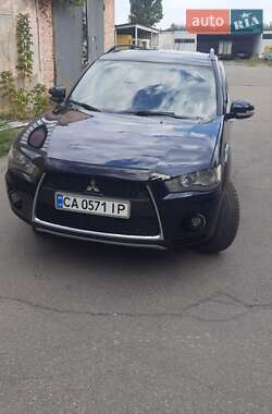 Позашляховик / Кросовер Mitsubishi Outlander 2011 в Ватутіному