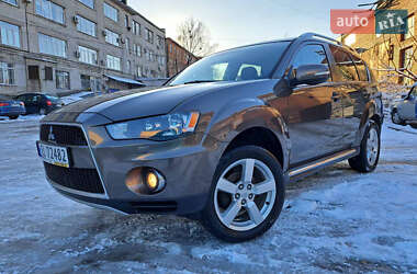 Mitsubishi Outlander 2010