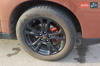 Внедорожник / Кроссовер Mitsubishi Outlander 2013 в Запорожье