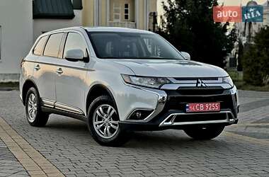 Mitsubishi Outlander 2019