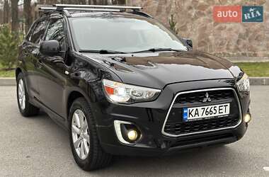 Внедорожник / Кроссовер Mitsubishi Outlander 2014 в Харькове