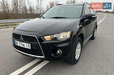 Внедорожник / Кроссовер Mitsubishi Outlander 2010 в Хмельницком