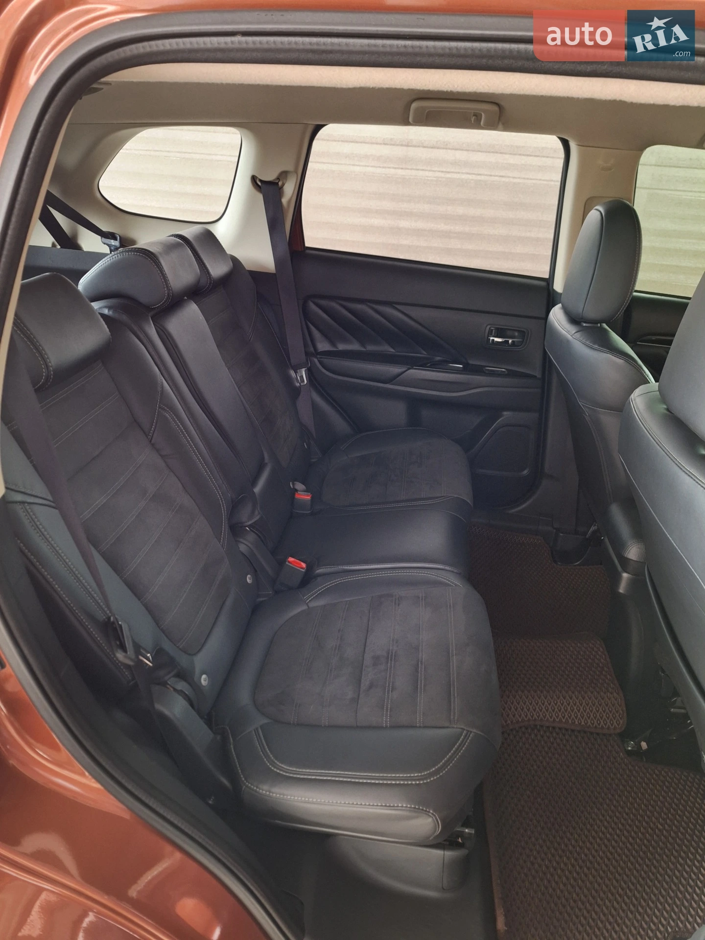 2015 Mitsubishi Outlander - мініатюра 19