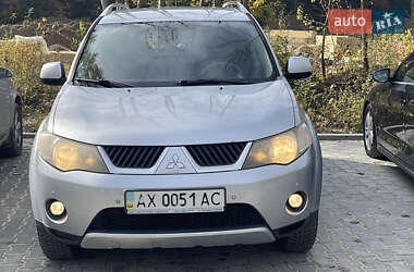 Внедорожник / Кроссовер Mitsubishi Outlander 2008 в Сходнице