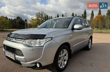 Позашляховик / Кросовер Mitsubishi Outlander 2012 в Ніжині