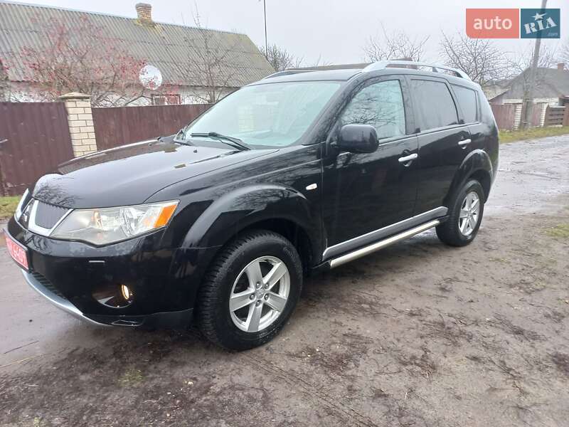 Позашляховик / Кросовер Mitsubishi Outlander 2008 в Кілках