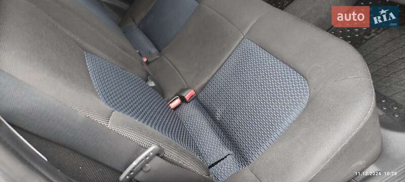 Внедорожник / Кроссовер Mitsubishi Outlander 2008 в Киеве
