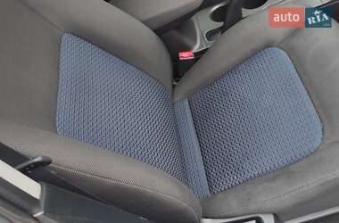 Внедорожник / Кроссовер Mitsubishi Outlander 2008 в 