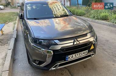 Mitsubishi Outlander 2019