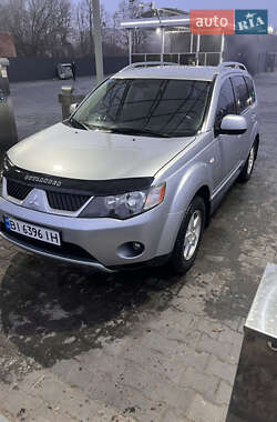 Позашляховик / Кросовер Mitsubishi Outlander 2009 в Полтаві